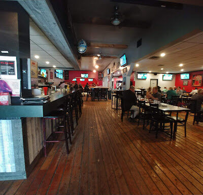Mug Shotz Sports Bar & Grill