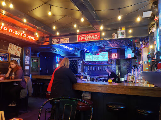 One Night Stan’s Bar Room & Divery