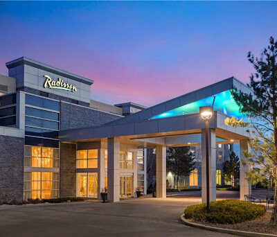 Radisson Hotel & Conference Centre Calgary Airport