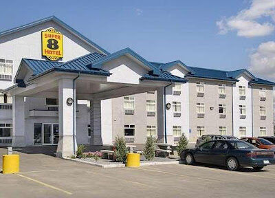 Super 8 by Wyndham Fort Saskatchewan